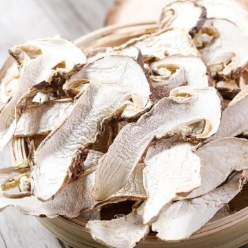 工布江達(dá)縣阿云電子商務(wù) 讓高原食用菌“觸網(wǎng)”出山